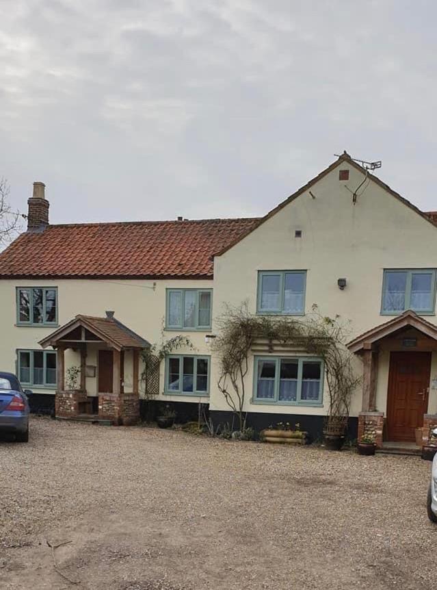 Bed and Breakfast The Elms East Harling Экстерьер фото